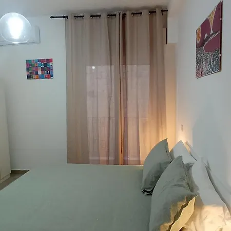 Neapolitan Tales Νάπολη